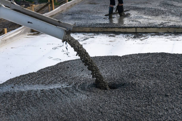 Best Concrete Sidewalk Installation  in Gravette, AR